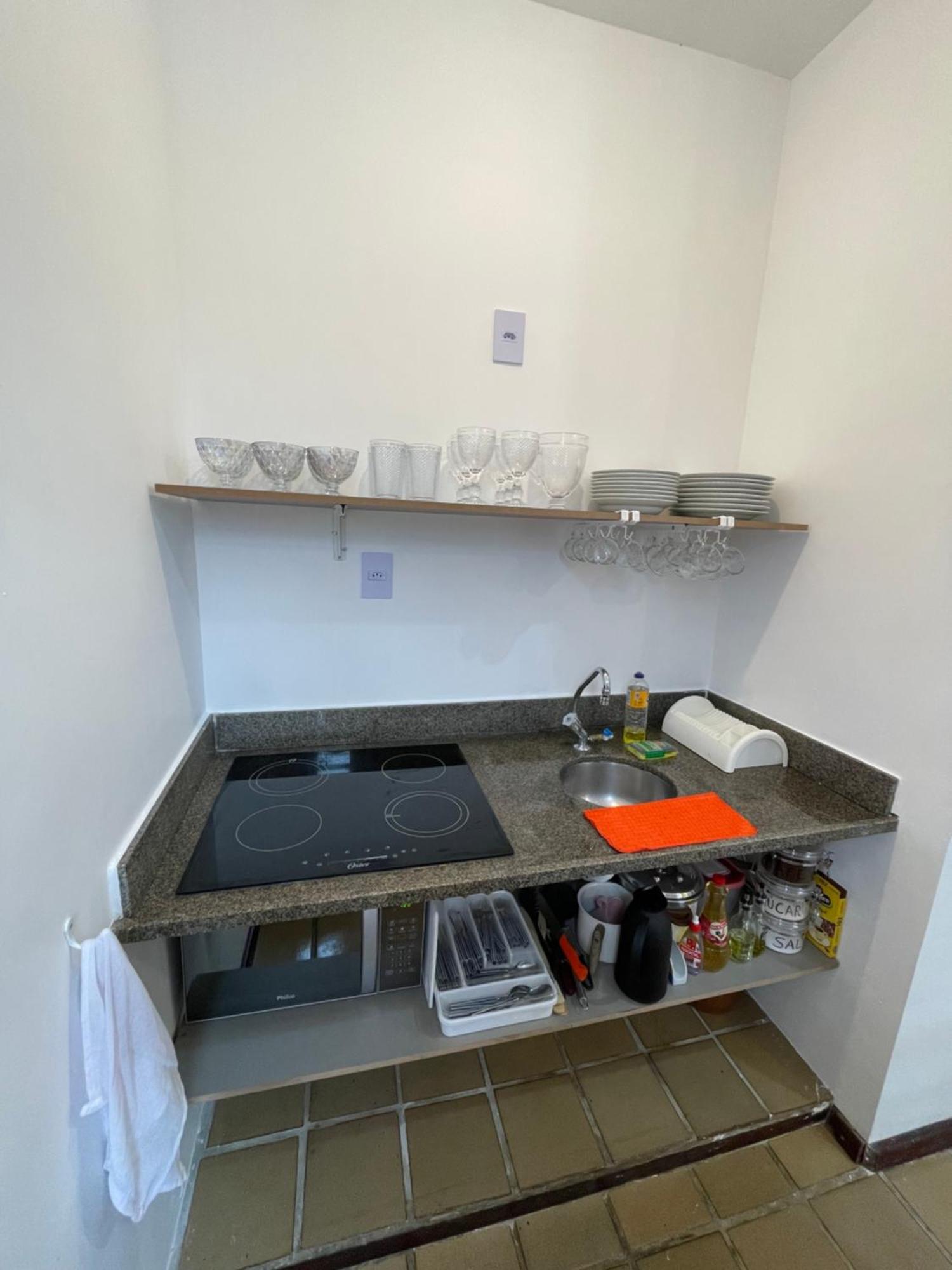 Pe Na Areia Na Praia Das Toninhas - Villagio 24 Porto Feliz Ubatuba Exteriör bild